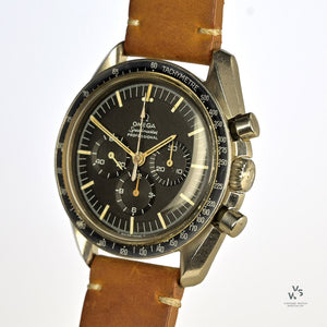 Omega - Speedmaster Professional Moon Watch - Reference: 145.022 - c. 1971 - Vintage Watch Specialist