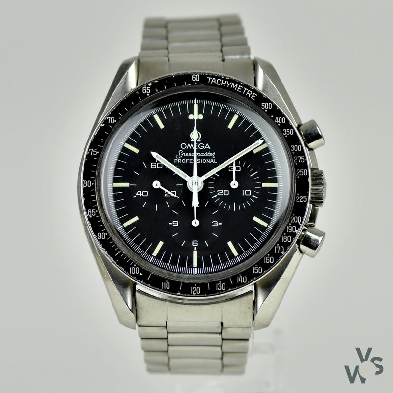 Omega - Speedmaster Professional - Moonwatch - Reference: 145.022 -circa. 1984 - Vintage Watch Specialist