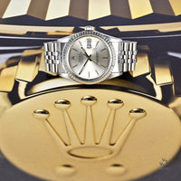 Rolex Datejust - Model 16030 - Silver Sunburst Dial - Box and Papers - c.1984 - Vintage Watch Specialist