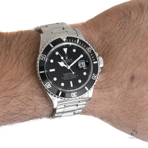 Rolex OP Submariner Date - Model Ref: 168000 (Transitional) - Box + Spare Links + Swing Tag - c.1987 - Vintage Watch Specialist