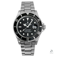 Rolex Submariner Date - Model Ref: 16610 - Box and Papers - 2002 - Vintage Watch Specialist