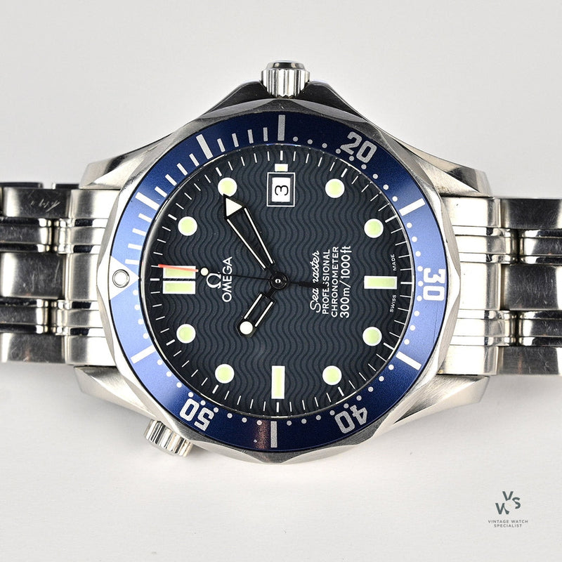 Seamaster Professional - Model Ref: 25318000 - Box and Papers - 2002 - Vintage Watch Specialist
