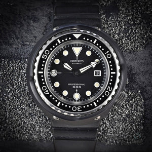 Seiko - A Vintage Grandfather Tuna Professional 600 Diver Titanium - Model Ref: 6159-7010 - c.1975 - Vintage Watch Specialist