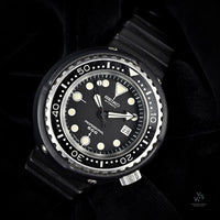 Seiko - A Vintage Grandfather Tuna Professional 600 Diver Titanium - Model Ref: 6159-7010 - c.1975 - Vintage Watch Specialist