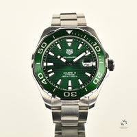 TAG Heuer AquaRacer Calibre 5 - Green Baton Dial - Model Ref: WAY201S.BA0927 - Vintage Watch Specialist