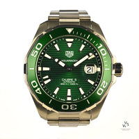 TAG Heuer AquaRacer Calibre 5 - Green Baton Dial - Model Ref: WAY201S.BA0927 - Vintage Watch Specialist