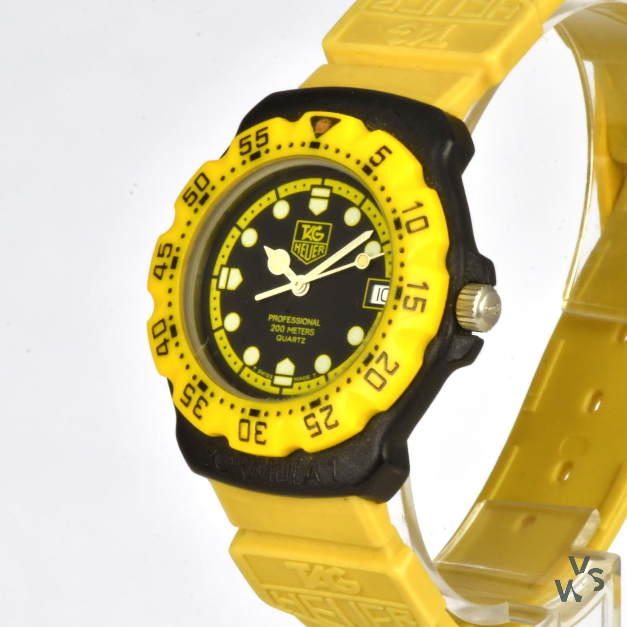 Tag Heuer Formula 1 - An Early Version in Yellow - Rare