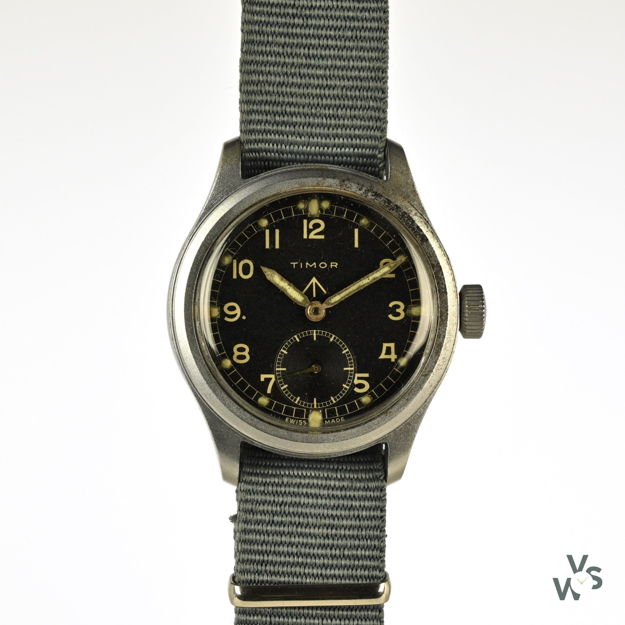 格安販売中 Military Dozen Dirty WW2 - Timor Issued c.1944 Watch アナログ（手巻き）